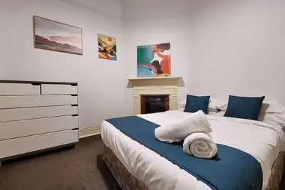 Image de Quaint terrace house The Rocks