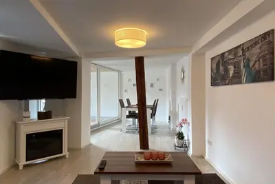 Image de d'exception-Appartement-Vue ville-Salle de bain privée séparée
