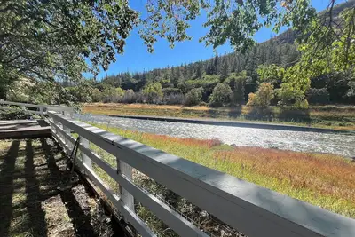 Image de Rafting Paradise! Klamath River-front Retreat in Breathtaking Copco Valley