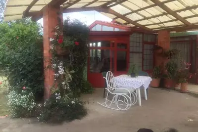 Image de Comfortable villa, in a very good location and surrounded by gardens.