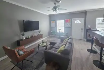 Image de Stylish 3br Designer Duplex  Minutes to Nrg, Med Center & Downtown