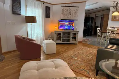 Image de Cozy 3 bedroom modern mobile home in charming Moorefield with WiFi