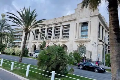 Image de Le Mediterranean- Carre d'Or- Promenade des Anglais - City lights
