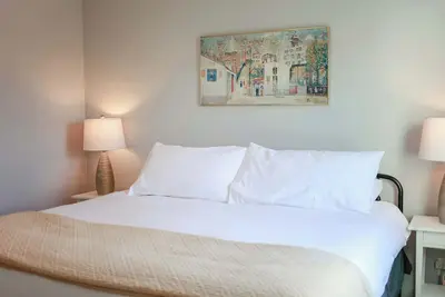 Image de Sojourn's Sea Views with Balcony Sleeps 6