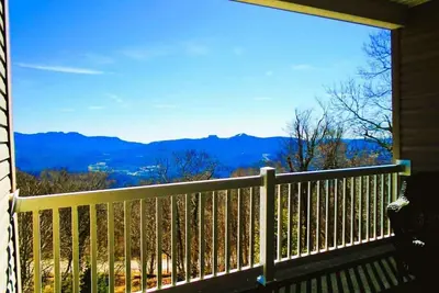 Image de Klonteska A6 2br Condo