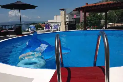 Apartment Blue Eye with private pool