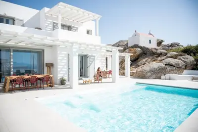 Petra Mare in Mykonos