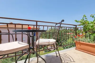 Image de Appartement confortable avec vue sur la mer, baignoire d'angle, barbecue, WiFi