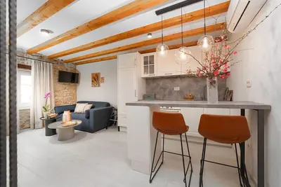 Image de Cozy studio-appartement au milieu de la vieille ville de Porec et à seulement 50 mètres de la mer Adriatique