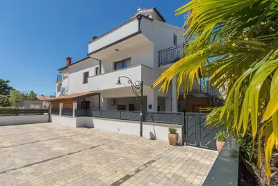 Image de Appartement de rêve avec vue sur la mer à seulement 250 mètres de la plage