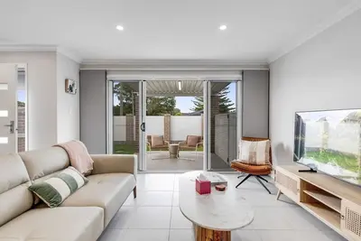 Image de Westridge Precinct Perfection!