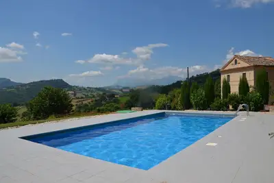 Image de 5 bedroom villa, sleeps 10 with private pool perfect for a family holiday
