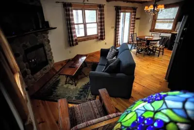 Image de Ampersand Bay Resort's, Oak Cabin\n\n