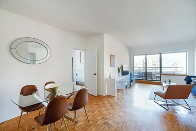 Image de Large Uws Sunny 3 Bedrooms with Balcony #6176