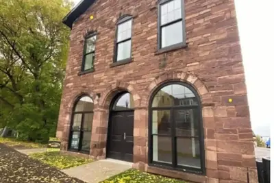 Image de Modern Townhome - Heart of Downtown Marquette- Shops, Restaurants, Waterfront