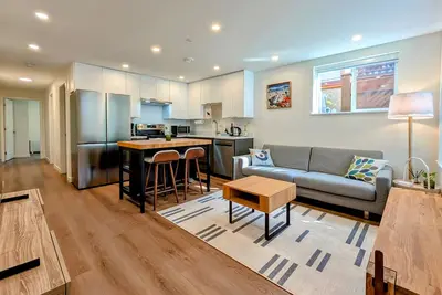 Image de Easy Access Everywhere Ground-Floor Suite Near Pne