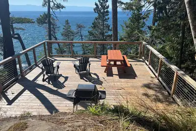 Image de Cliffside Hideaway: Luxurious, Peaceful, with Gorgeous views Over the Ocean