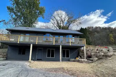 Image de Blakley Hobbit Charming 2-bedroom country house with Ac, WiFi in soothing Viola