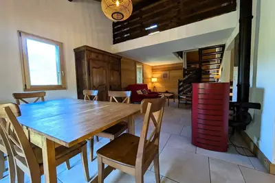 Image de Chalet RENOVÉ Entre Beaufort Et Areches - 12 pers. 5 chambres