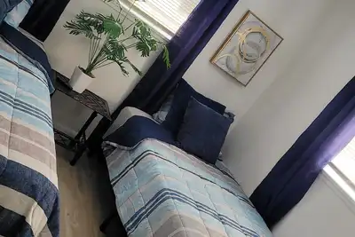 Image de Charming 2-bdrm  duplex in Sacramento with Ac, WiFi  parking. remodeled unit