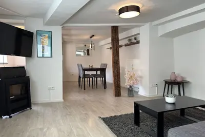 Image de d'exception-Appartement-Vue ville-Salle de bain privée séparée