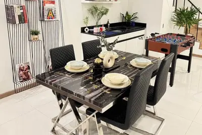 Image de Newly Renovated Entire House 4 Beds 4 Bathrooms Bts Ekkamai 9 people