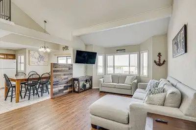 Image de Lake-View Condo in Osage Beach: Walk to Boat Ramp