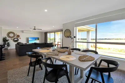 Image de Stunning modern beach house