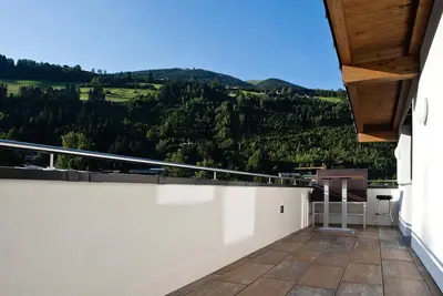 Image de Apartment in the Heart of Neukirchen