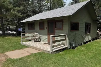 Image de Little Pine Cabin Sum