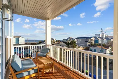 Image de New Listing - Tequila Sunrise - Ocean View, 4 bedroom 3 bath