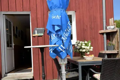 Image de Charmante Ferienwohnung mit Garten in Wiek