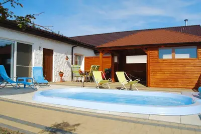 Image de Terraced House With Pool and Sauna, Sieciemin