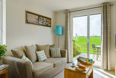 Image de Beautiful Luxury Apartment Near a Breton Oyster Village