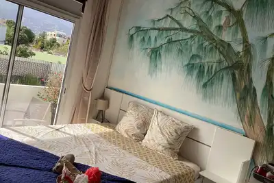 Image de Homerez - Charmant studio avec piscine à Le Port de 20 m²