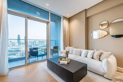 Image de Charming 2br in Bloom Heights, Jumeirah Village Circle by Deluxe Holiday Homes