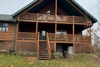 Image de Large Family\/Friendly Retreat: Two Cozy Cabins with Game Room!