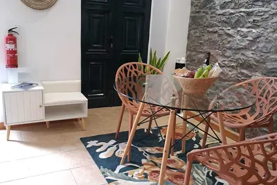 Image de Charming 1-bedroom house in soothing Funchal with WiFi, Ac