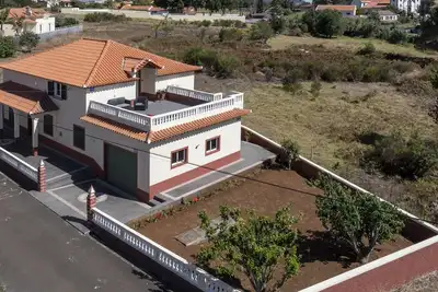 Image de Tranquil countryside 2-bed apt |Prazeres Paradise