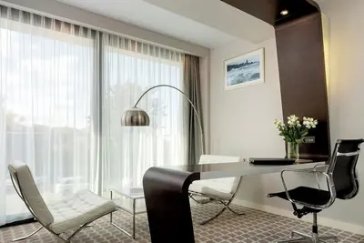 Image de Sea Breeze Refugium Private Suite in the Marine Hotel - Quiet & comfortable!