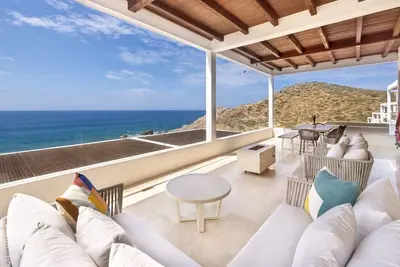 Image de Beautiful Beachfront Condo, Five-Star Amenities