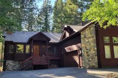 Image de Great Lower Tahoe Donner Home/Td Amenities! Easy Access!