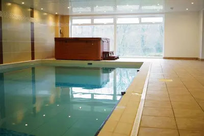Image de Prestige-First Floor-Appartement-Vue sur la campagne-Salle de bain privée sép. . .