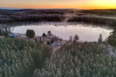 Image de Charmant chalet sur le bord de l'eau - animaux bienvenue!