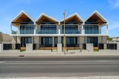 Image de 202Espy ~ The ultimate experience. Sleeps 16