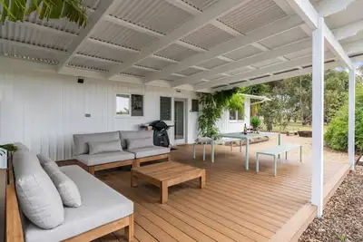 Image de Wine Down McLaren Vale ~ a cosy vineyard retreat