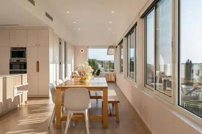 Image de Sunnyside - Family friendly. Sleeps 12. Sea Views
