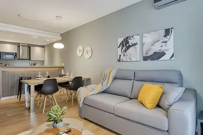 Image de Elegant 2br Perfect for Families, Fast WiFi
