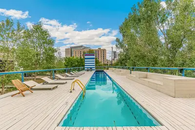 Image de Unique, Vibrant Retreat in the Heart of RiNo!