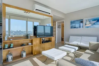 Image de Luxury 2br Apartment with Pool, Gym & Spa